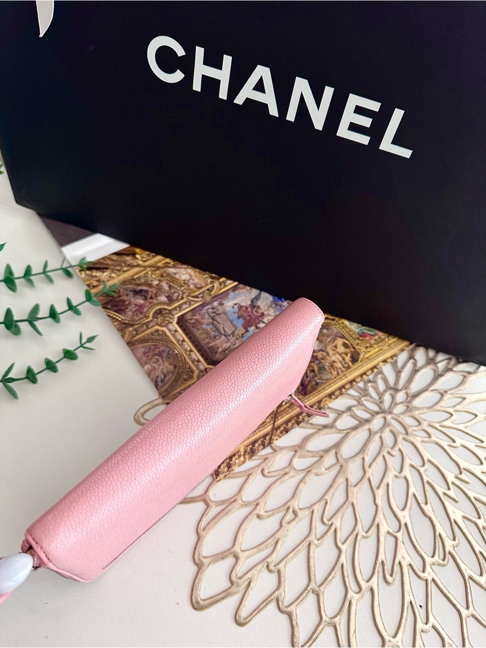 Authentic CHANEL Zippy Wallet Caviar - Picture 2 of 10